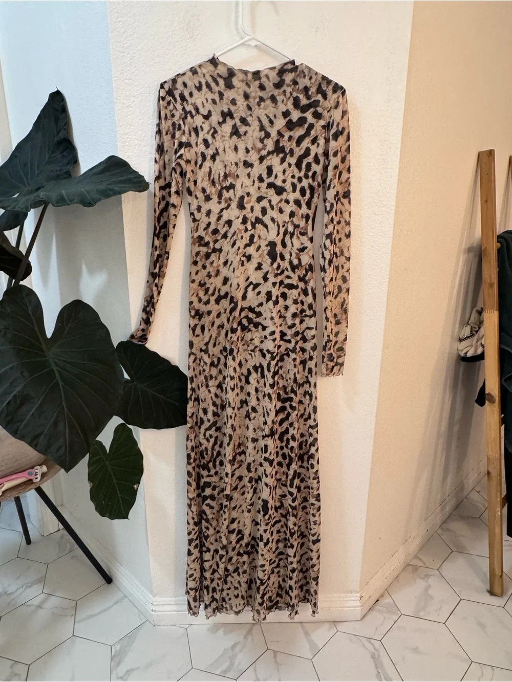 RESA The Lyon Maxi Dress In Balthazar Long Sleeve Mock Neck Leopard Print Small